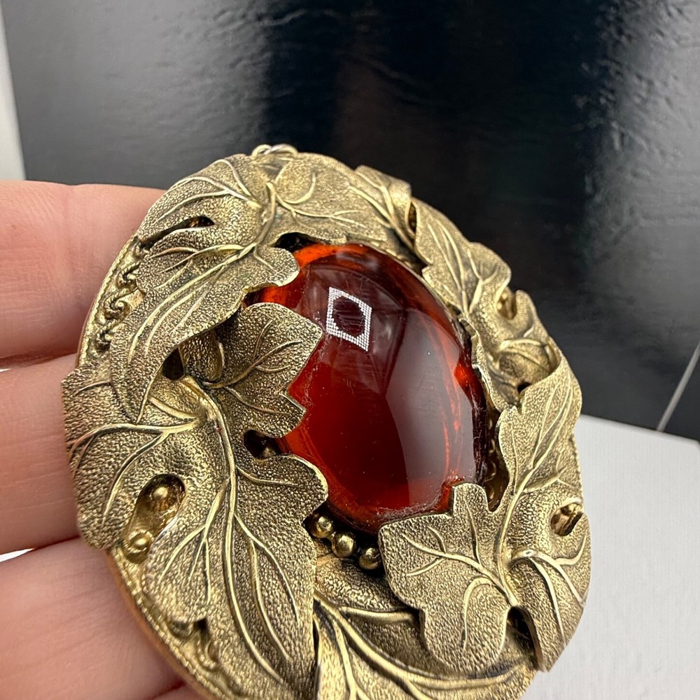 Vintage Whiting & Davis Necklace Gold Tone Orange Red Glass Leaf 19”